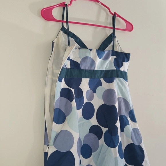 Ann Taylor Small or 4 Dress Blue Large polkadot Pattern Sleveless Empire Waist - Picture 3 of 6